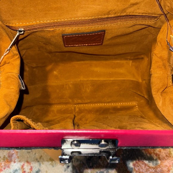 PATRICIA NASH Burnished Tooled Leather Satchel – Berry Red - detachable strap - Picture 6 of 12